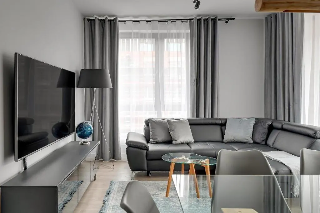 Premium Apartment Mustang With Parking By Lion Apartments Gdansk 0*,  Poland